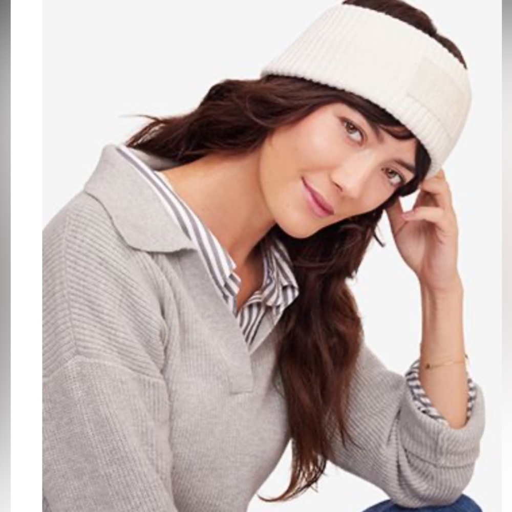 NWT COACH Knit Headband. Cream. use as EarWarmers. Just look Posh❣️
